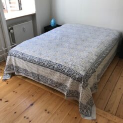 Sengetæppe ellr dug - blågrå
